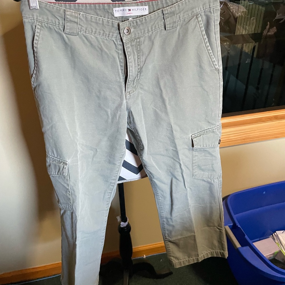 Tommy Hilfiger size 8